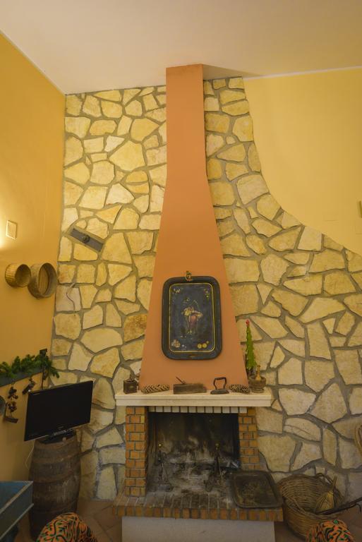 La Masseria Di Villa Giulia Tocco da Casauria Buitenkant foto