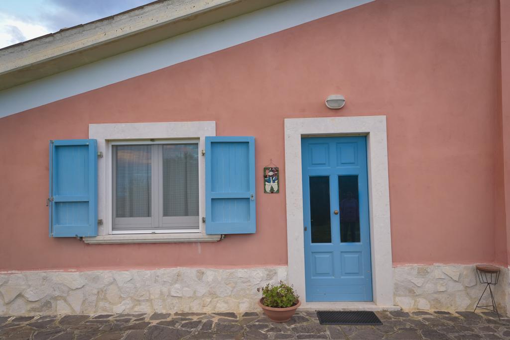 La Masseria Di Villa Giulia Tocco da Casauria Buitenkant foto